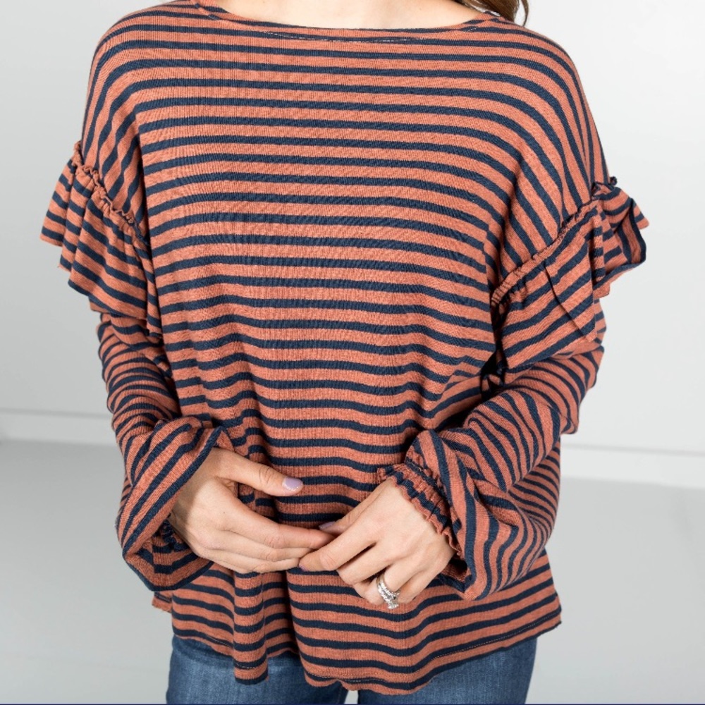 5 for $25 Burgundy & Navy Blue Striped ruffled shoulder top - Picture 4 of 6